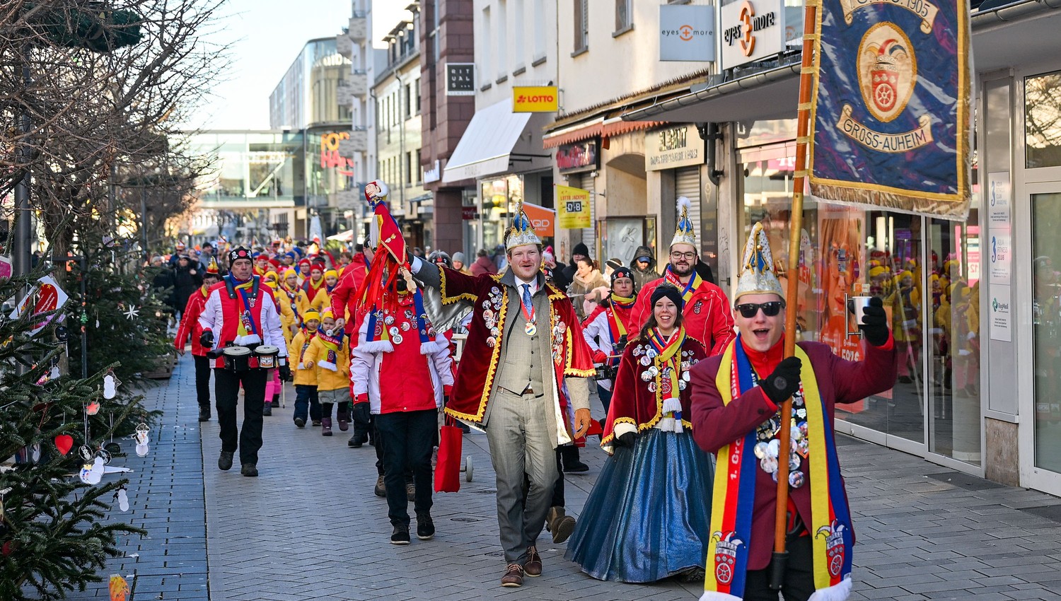 Hanau eröffnet Faschingswoche mit Secondhandmarkt, Konzerten und Fuckup Nights