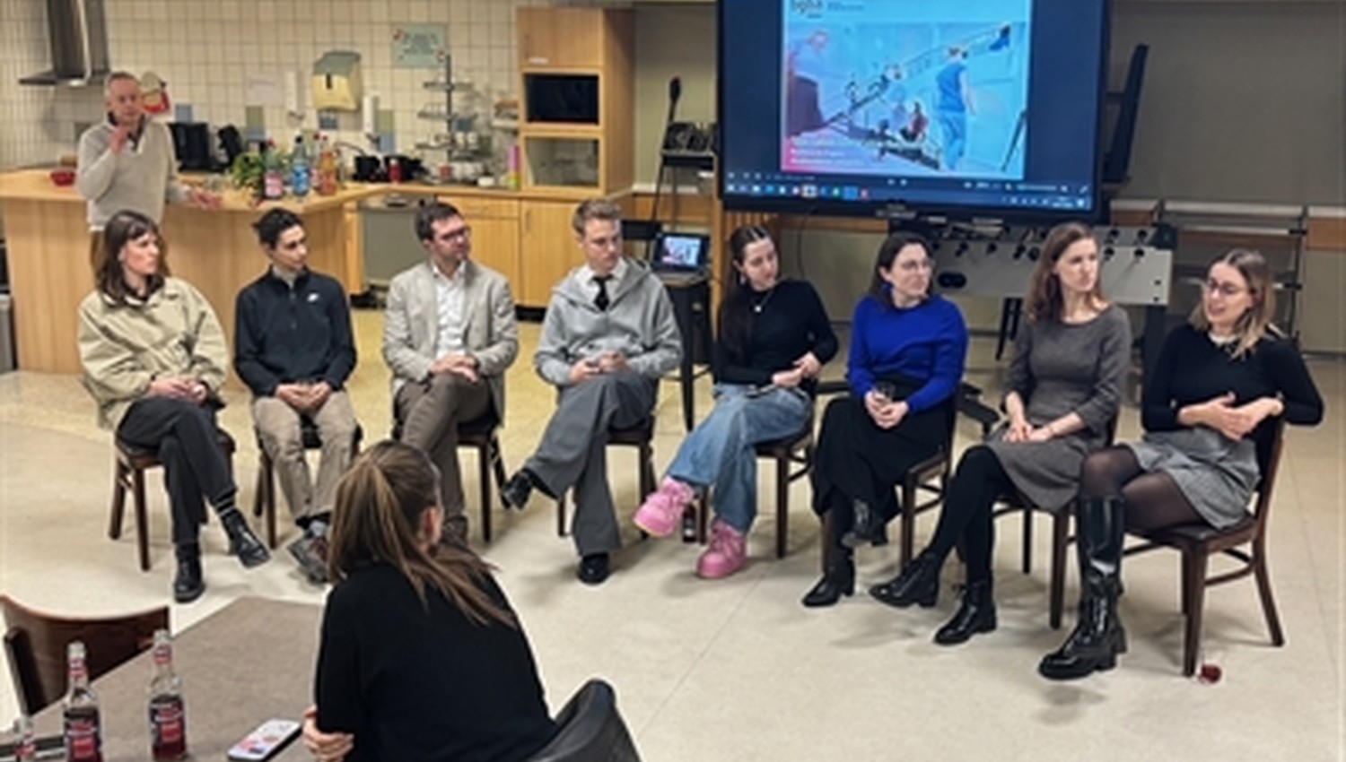 Hanauer Berufsakademie: Absolventinnen schildern breite Berufsperspektiven und Praxisrelevanz des Studiums