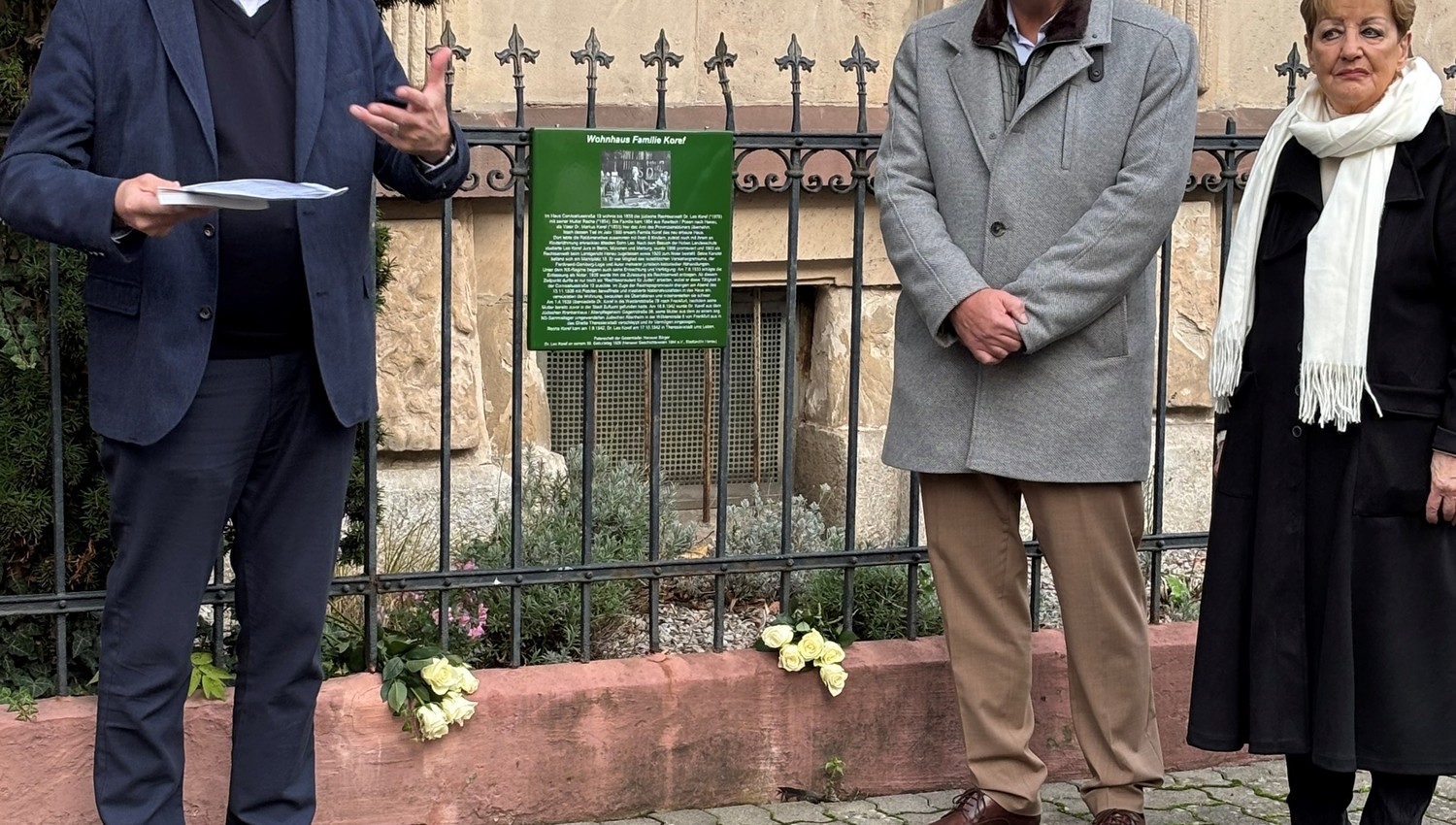 Neue Gedenktafel in Hanau erinnert an die jüdische Familie Koref und ihre Verfolgung Neue Gedenktafel in Hanau erinnert an die jüdische Familie Koref und ihre Verfolgung