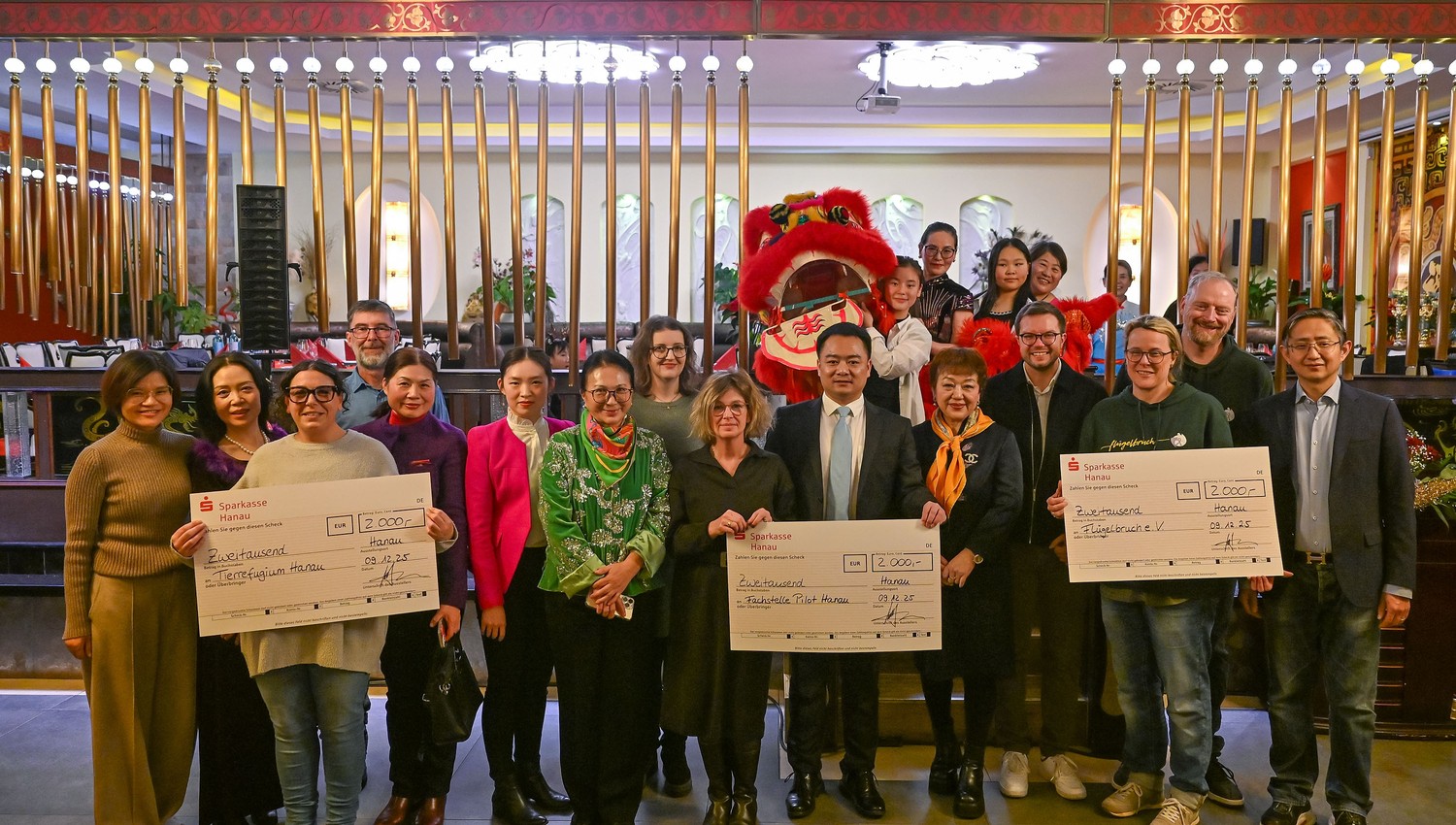 Restaurant am Kinzigbogen übergibt 6.000 Euro an drei Hanauer Organisationen Restaurant am Kinzigbogen übergibt 6.000 Euro an drei Hanauer Organisationen